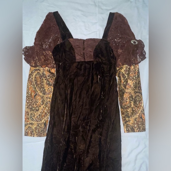 Vtg Trivia by Charm of Hollywood
Medieval Renaissance Prairie Boho Dress Sz 7/8 - Picture 10 of 11